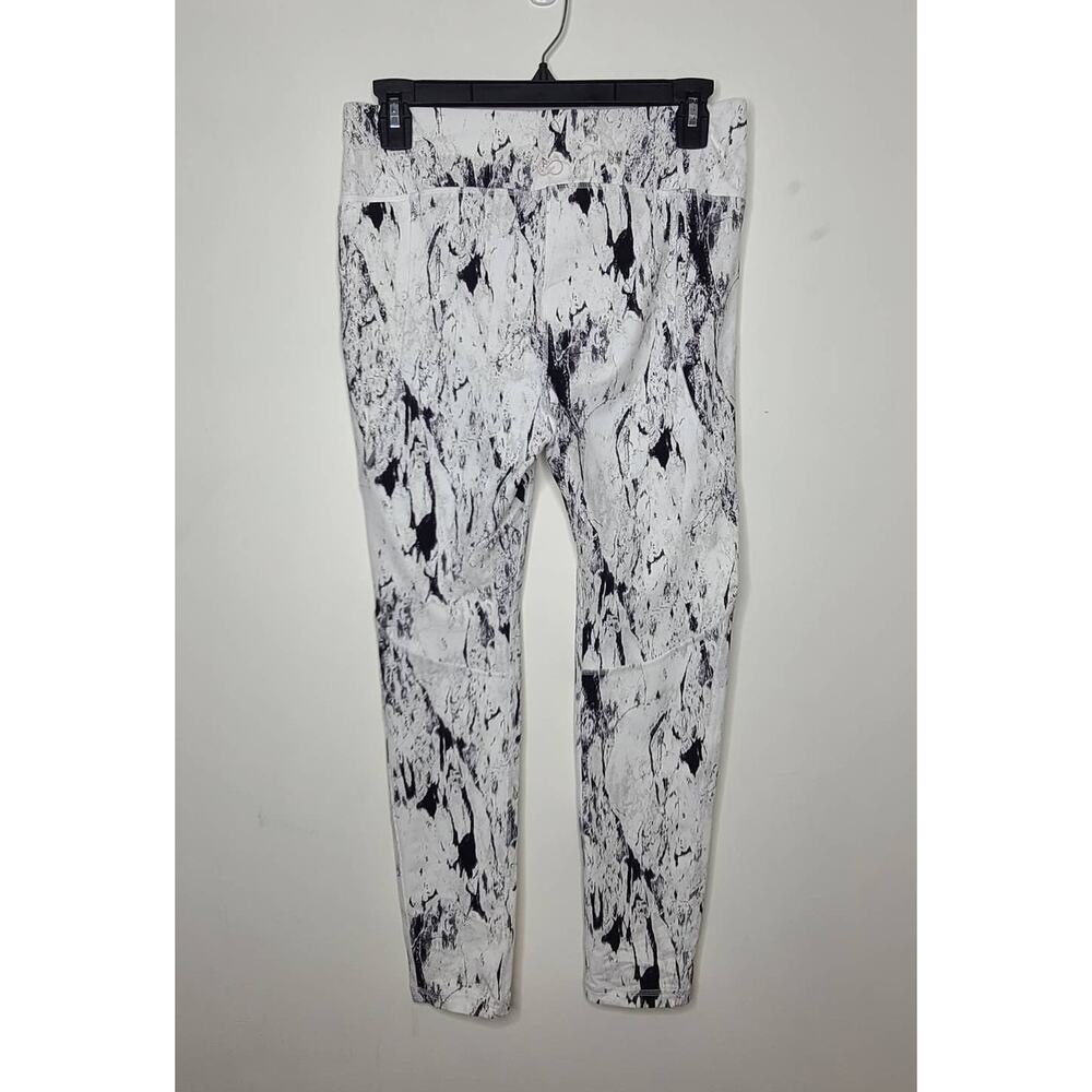 Calia black white marble capri leggings with pocket - medium